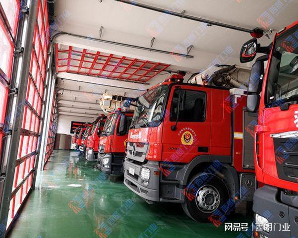 南宫NG·娱乐(中国)官方网站泰州119联动全透视消防分节滑升门(图3)