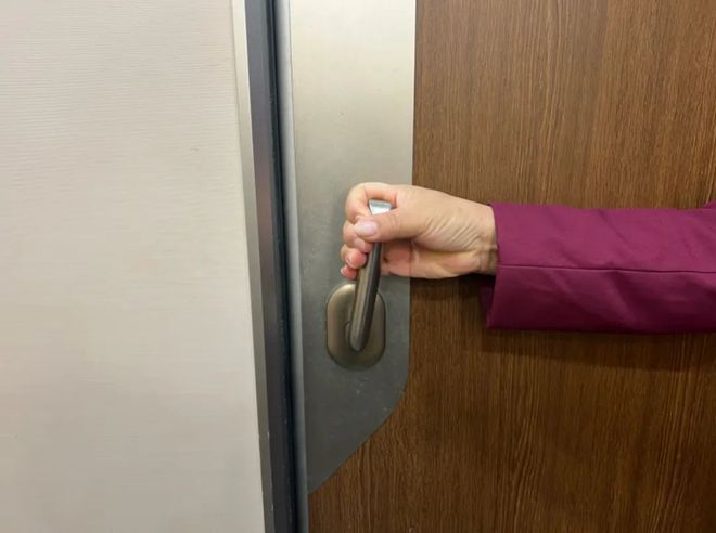 南宫NG娱乐动车组卫生间你真会用吗？(图1)