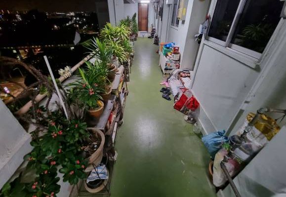 南宫NG娱乐“我们一家从新加坡的公寓搬到了组屋现在又想搬回去因为隐私”(图11)
