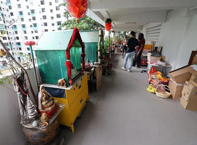 南宫NG娱乐“我们一家从新加坡的公寓搬到了组屋现在又想搬回去因为隐私”(图12)