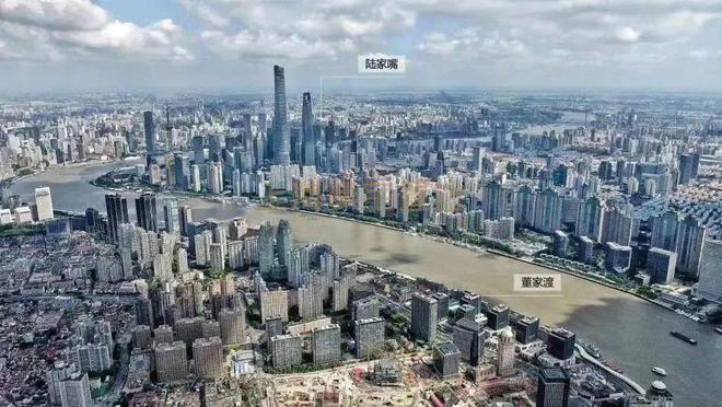 南宫NG娱乐『外滩天幕1715』官方网站 官方售楼处发布：豪宅风范备受追捧(图3)