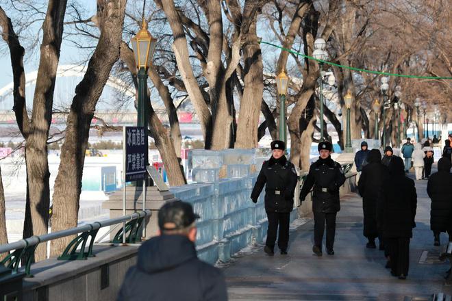 南宫NG娱乐守一寸冰 护一方安 守一寸冰 护一方安｜警民携手