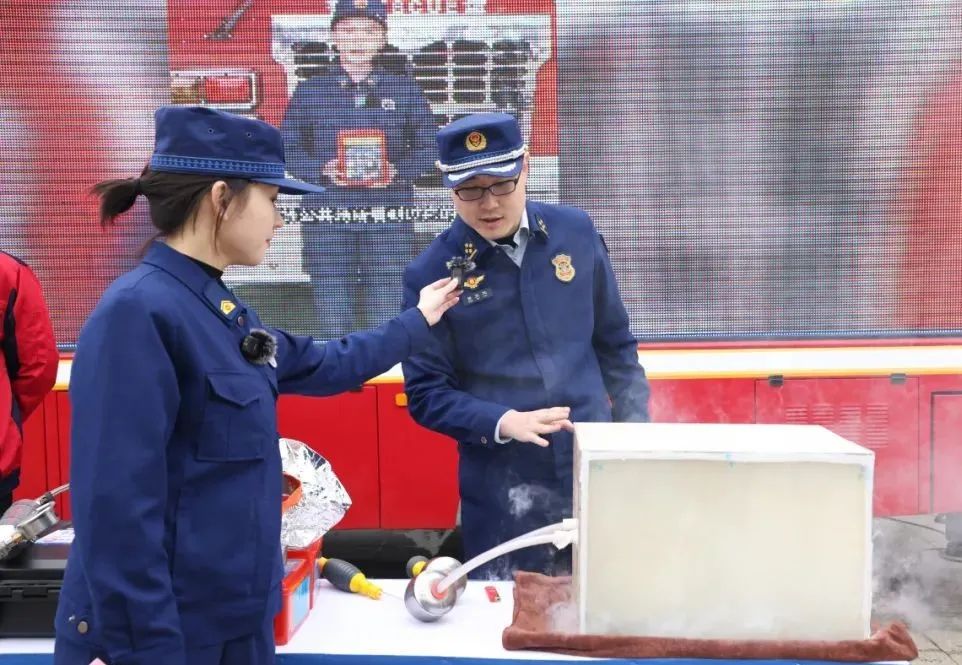 南宫NG·娱乐(中国)官方网站长三角地区“315”消防产品质量安全科普宣传启动(图3)